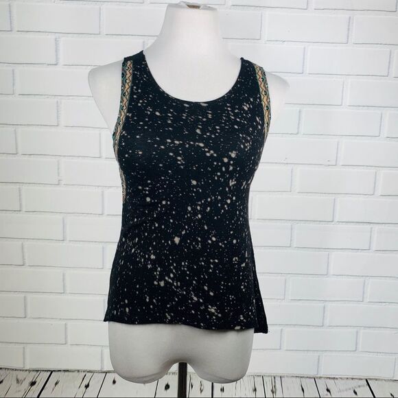 10/$25🦋 The Classic Galaxy Knit Black & Tan Tank - Size XS - Picture 1 of 9